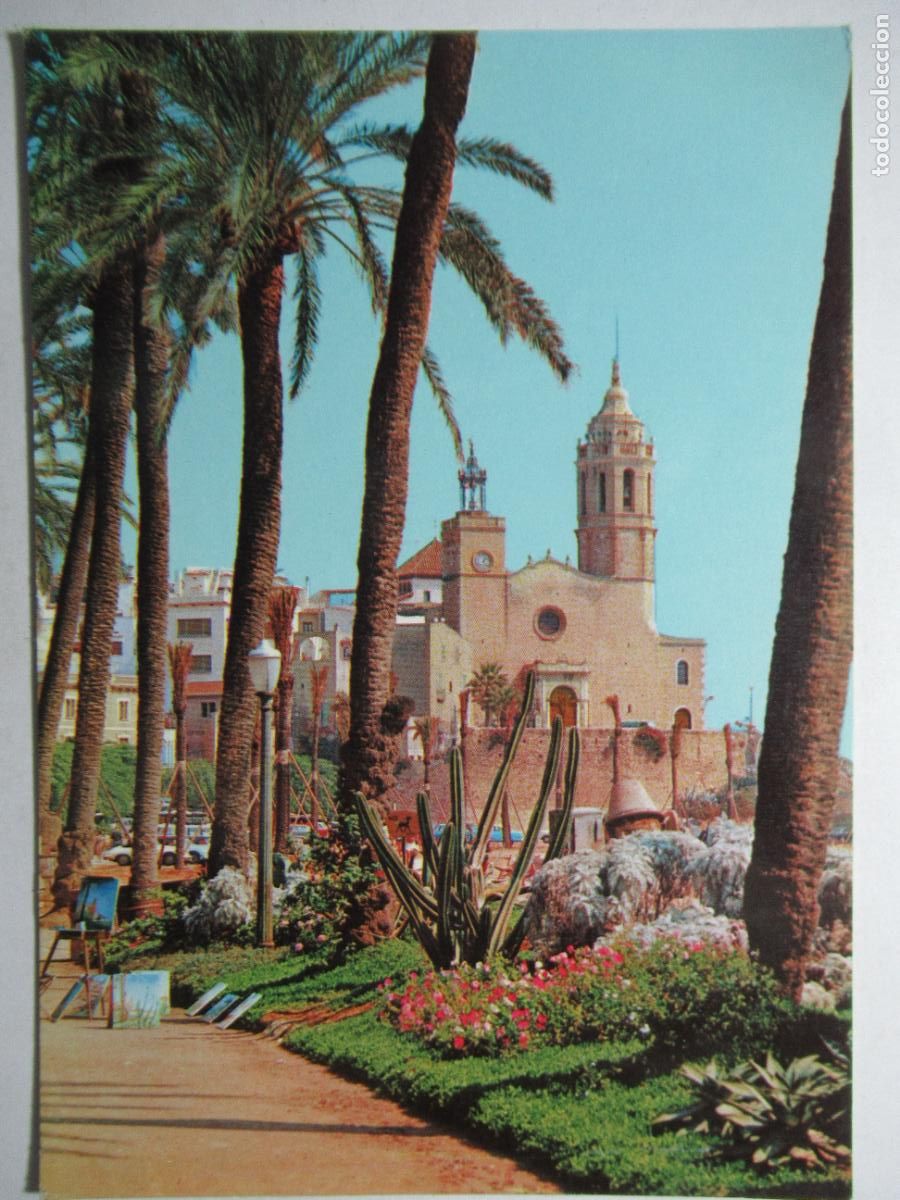 Postales: Sitges - Jardines e Iglesia - Foto 1