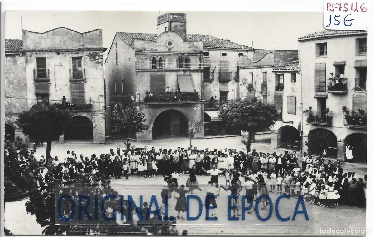 Postales: (PS-75116)POSTAL DE PRADES(TARRAGONA)-FESTIVAL EN LA PLAZA MAYOR