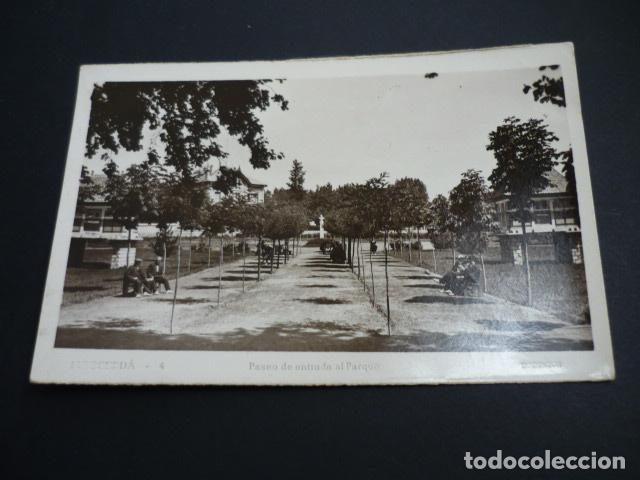 Postales: PUIGCERDA GERONA PASEO DE ENTRADA AL PARQUE - Foto 1