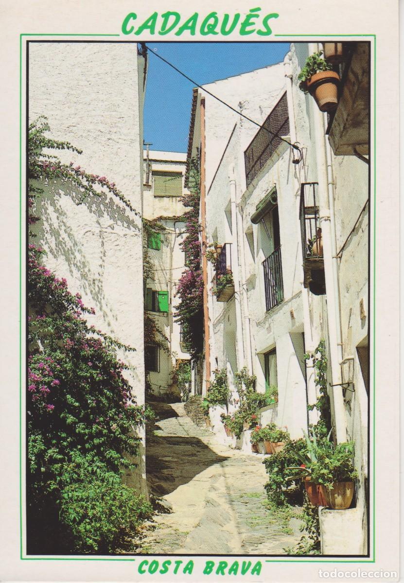 Postales: (75) CADAQUES. COSTA BRAVA. CALLE TIPICA ... SIN CIRCULAR