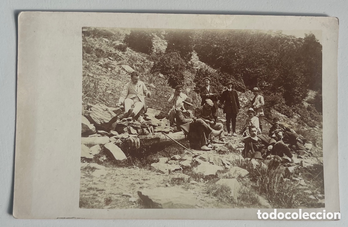 Cartoline: POSTAL FOTOGR&Aacute;FICA: D&Iacute;A DE EXCURSI&Oacute;N - A&Ntilde;OS 30