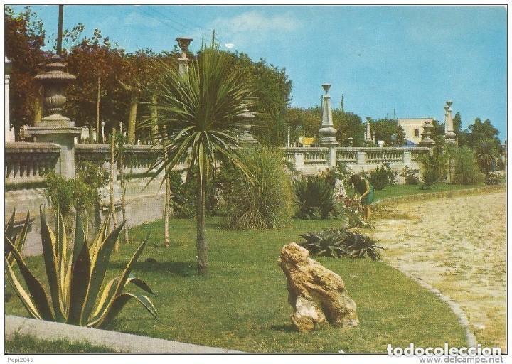 Postales: :::: LC11 - POSTAL - CALELLA - JARDINES EN LA PLAYA - Foto 1