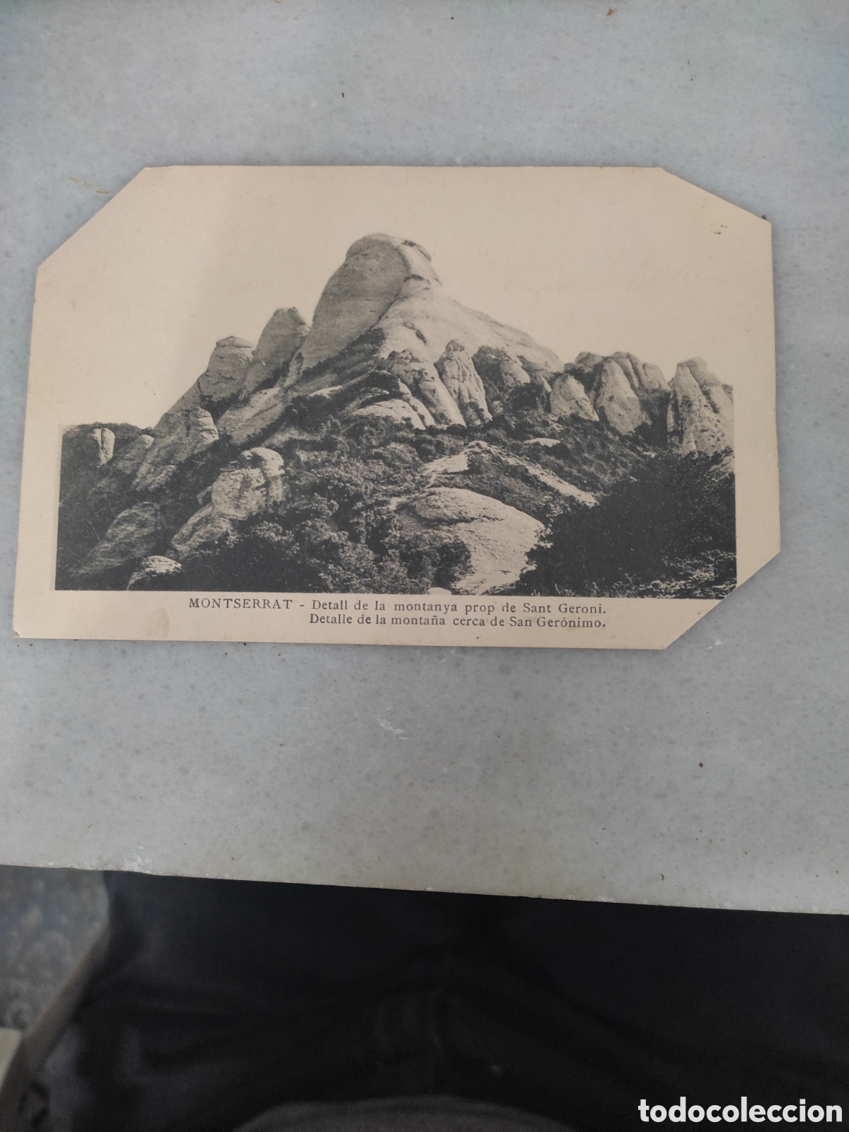 Postales: Postal de Montserrat detalle de la monta&ntilde;a cerca de san geronimo