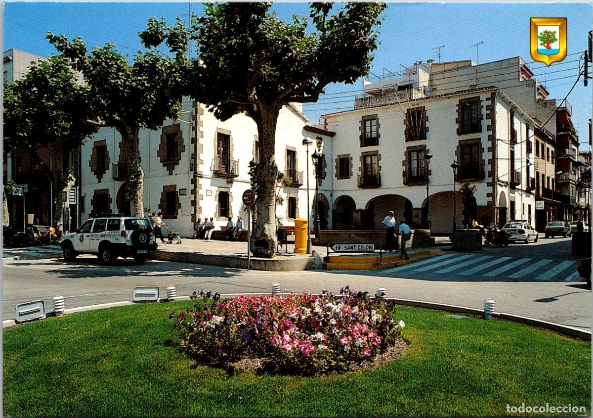 Postcards: Arenys de Mar - Casa de la Vila i Arxiu - Cedosa 38 - 148x103mm -Ayuntamiento-Buz&oacute;n-Coche Polic&iacute;a x2