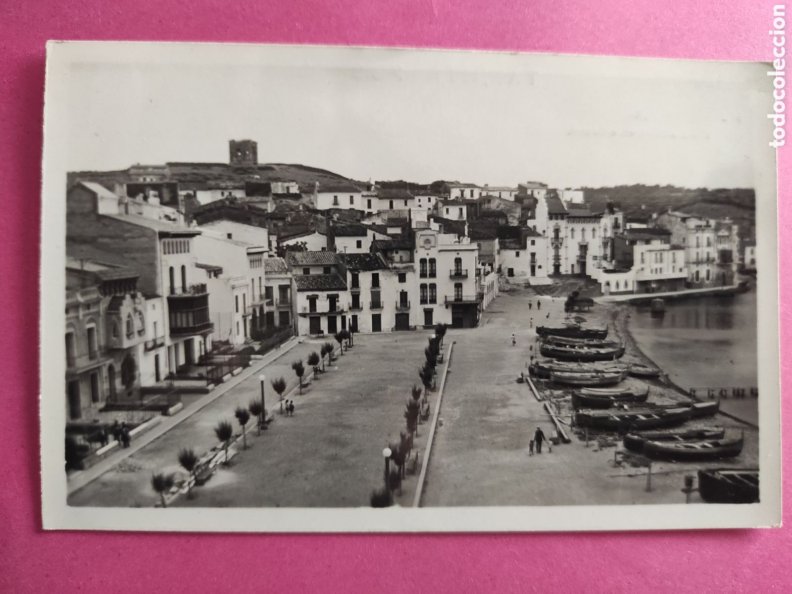 Postcards: POSTAL CADAQUES.- GIRONA.- PERLA DE LA COSTA BRAVA.- EDITORIAL FOTOGRAFICA.-BARCELONA.-
