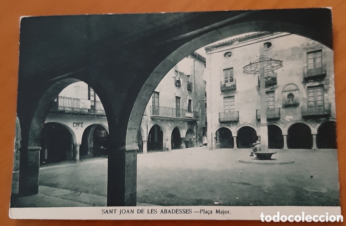 Postcards: Postal Sant Joan de les Abadesses Gerona. Plaza Mayor. Sin escribir. R7984