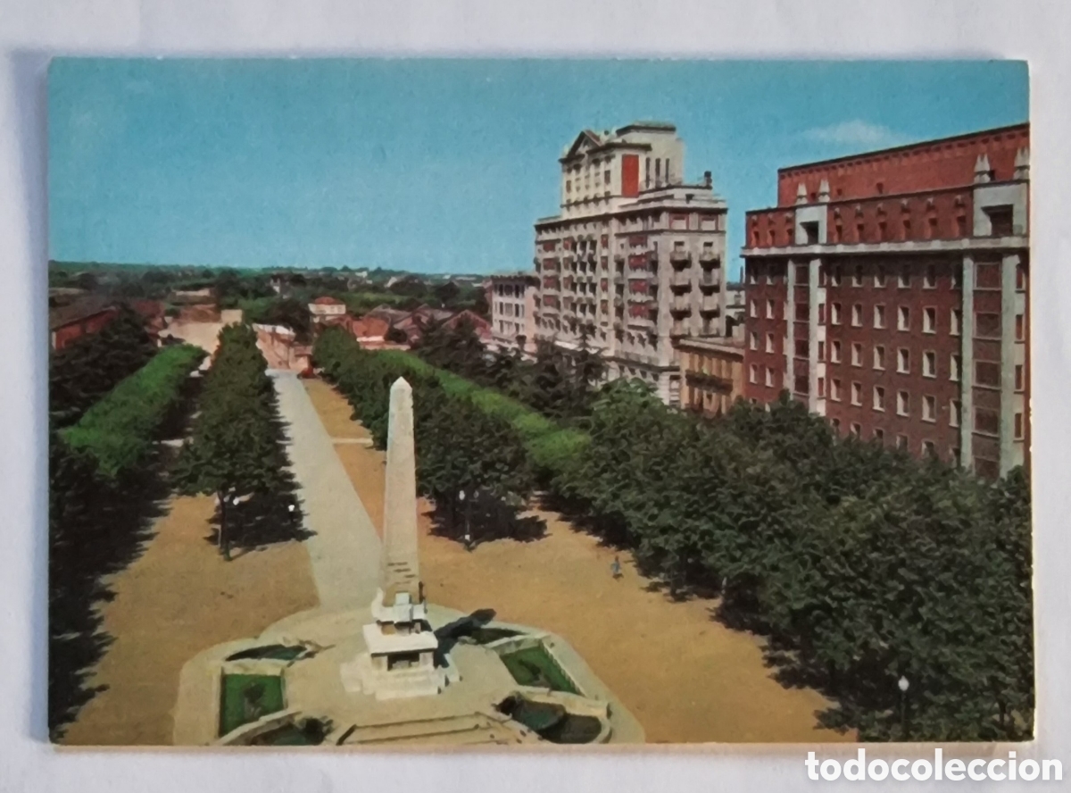 Postales: REUS - POSTALES - Avenida de los Martires - Foto 1
