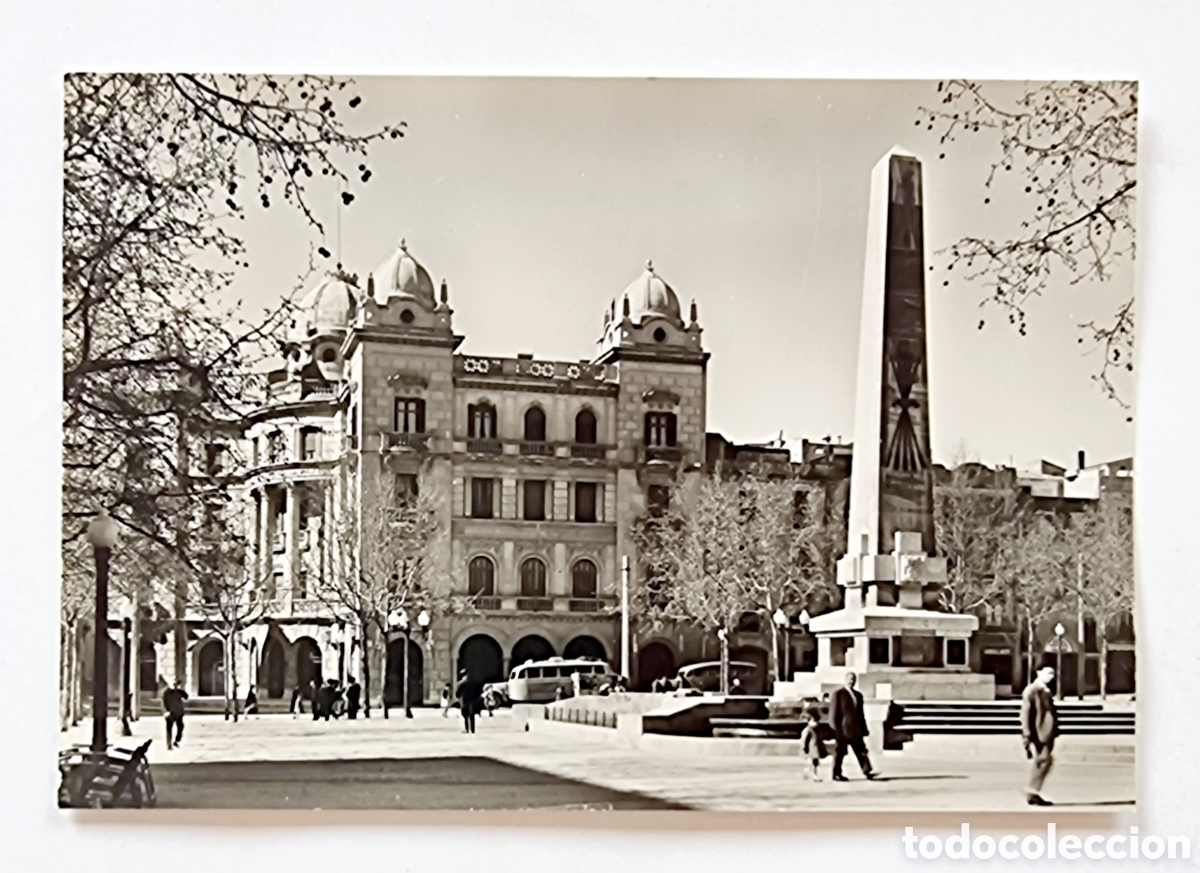 Postales: REUS - POSTALES - Obelisco a los Ca&iacute;dos - Foto 1