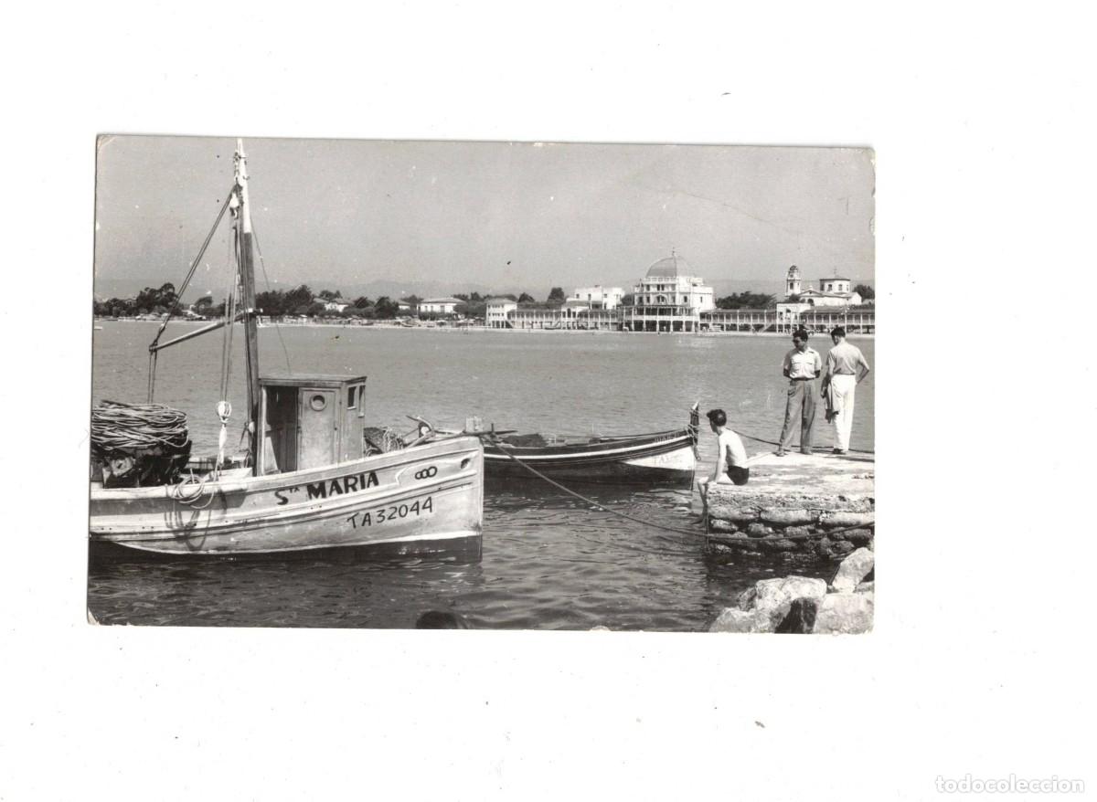 Postales: SALOU. 1 EL PUERTO Y BARCAS - Foto 1