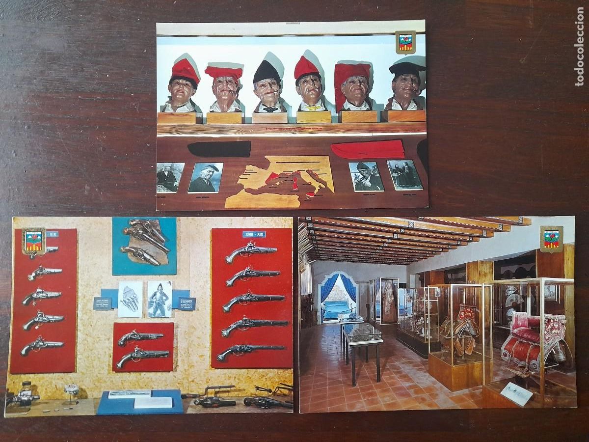 Postcards: Una postal Museo de Ripoll vitrina dedicada al uso de la Barretina, salas varias 3 trajetas a elegir