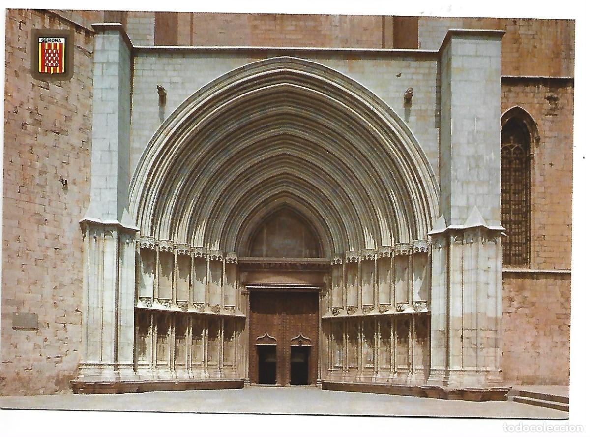 Cartes Postales: PORTA DELS APOSTOLS / DOOR OF THE APOSTLES.- GIRONA