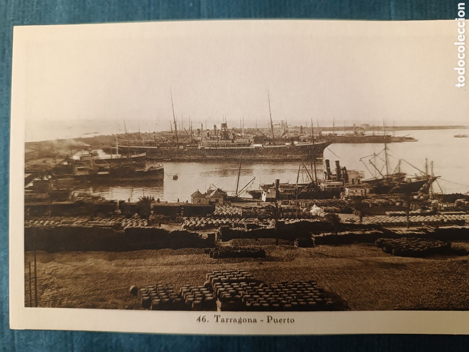 Postcards: 46. Tarragona. Puerto