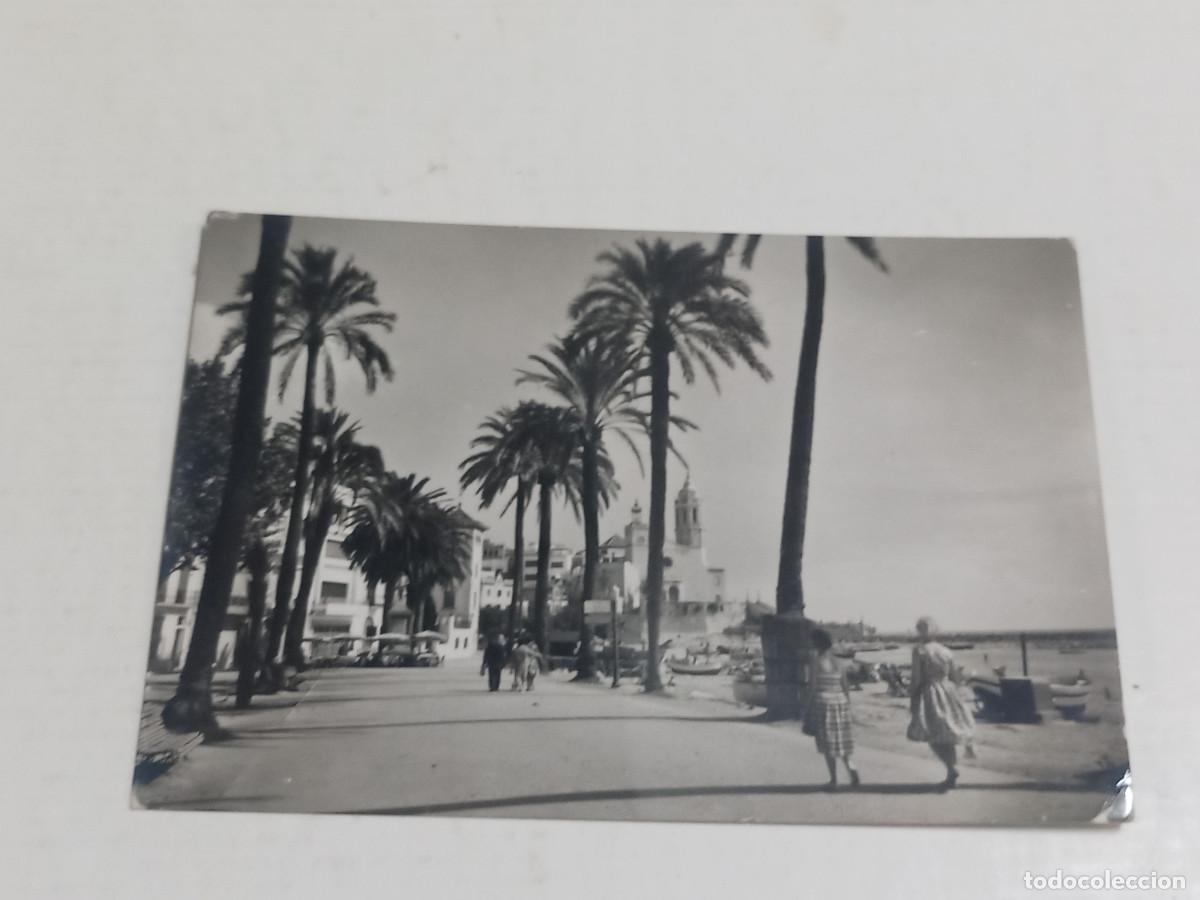 Postales: GARRAF - POSTAL SITGES - PASEO DE LA RIBERA Y PUNTA - Foto 1