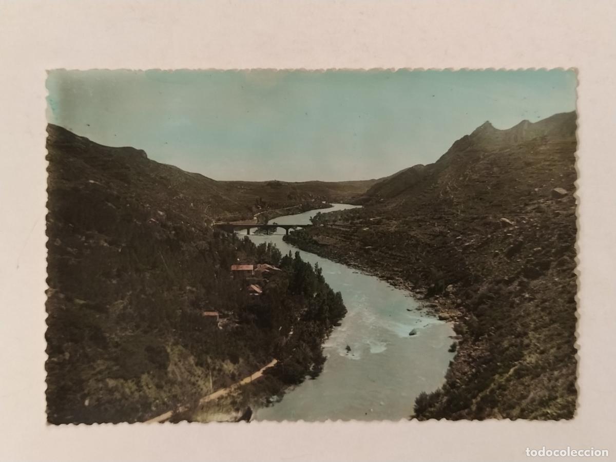 Postales: CAMARASA - CAMPAMENTO DE LA ISLA Y RIO SEGRE - EXCLUSIVA T. LLOP - POSTAL ANTIGUA -(113.453)