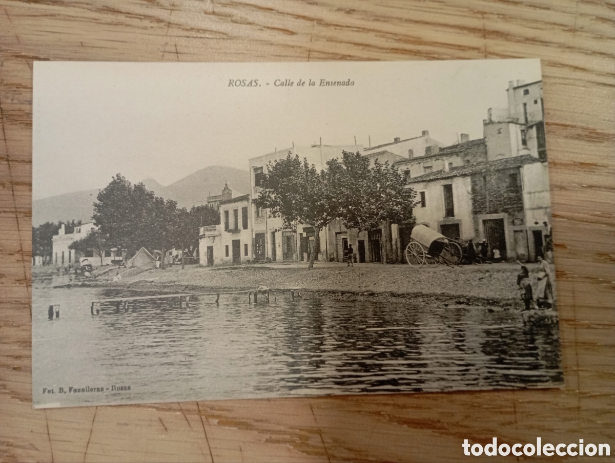 Postales: ROSAS (GERONA) - CALLE DE LA ENSENADA - FOT&Oacute;GRAFO B. FONOLLERAS