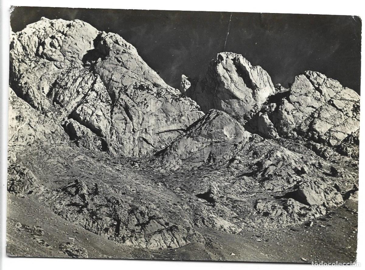 Cartoline: PEDRAFORCA 2496 m. BAUMA DEL CALDERER Y &rdquo; EL GAT &rdquo;.- ALT BERGUED&Aacute;