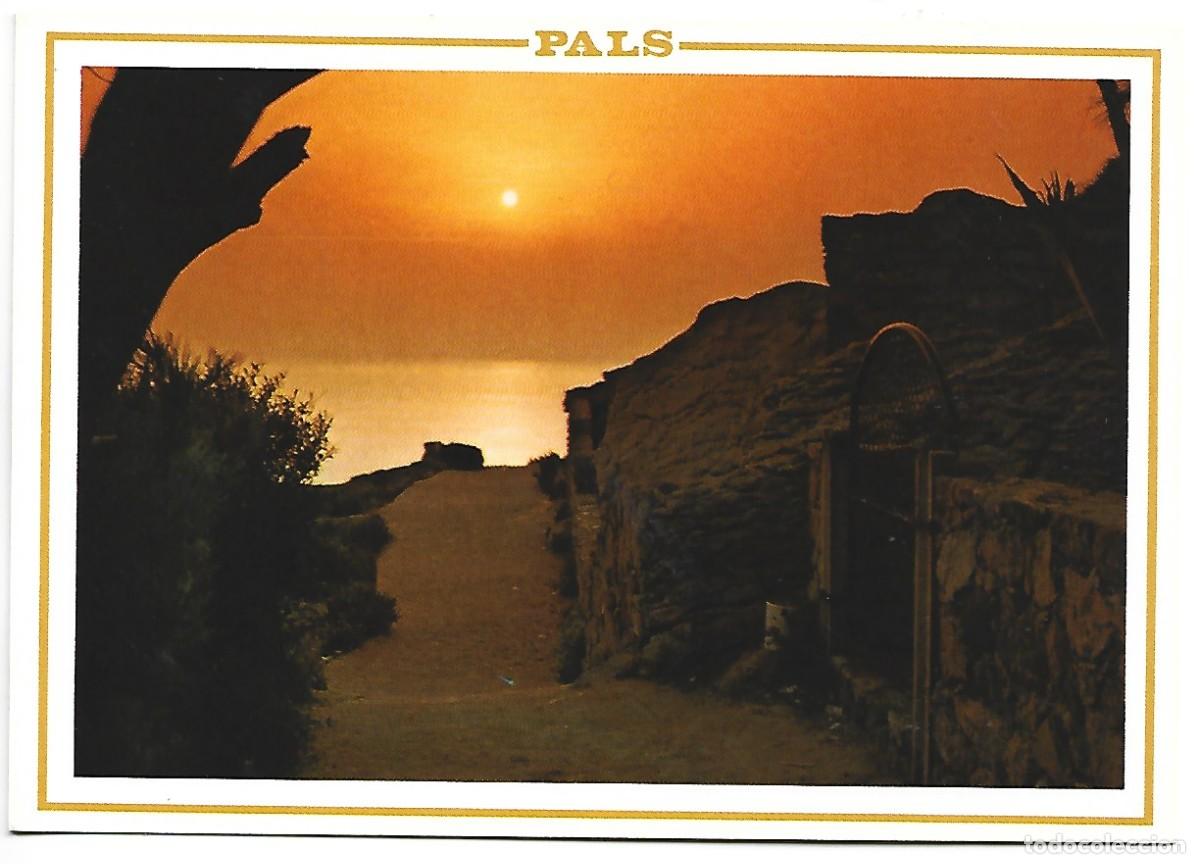 Postales: AMANECER EN LA PLAYA.- PALS / GIRONA - Foto 1