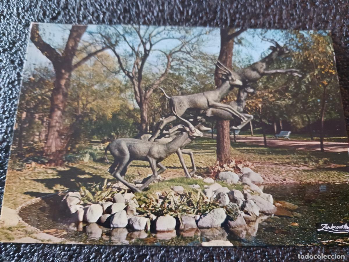 Cartoline: 2300 barcelona, parque de la ciudadela, monumento a walt disney, ed. zerkowitz