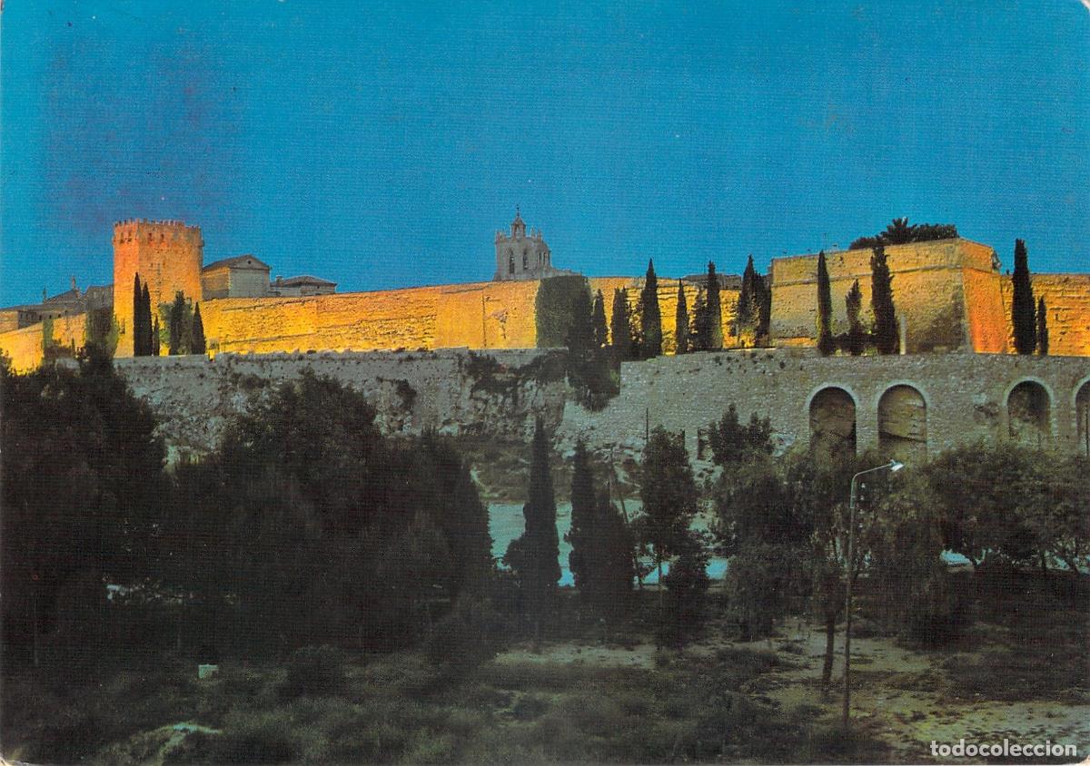 Postkarten: Postal Murallas Ibero-Romanas de Tarragona, Catalu&ntilde;a, Vista Nocturna