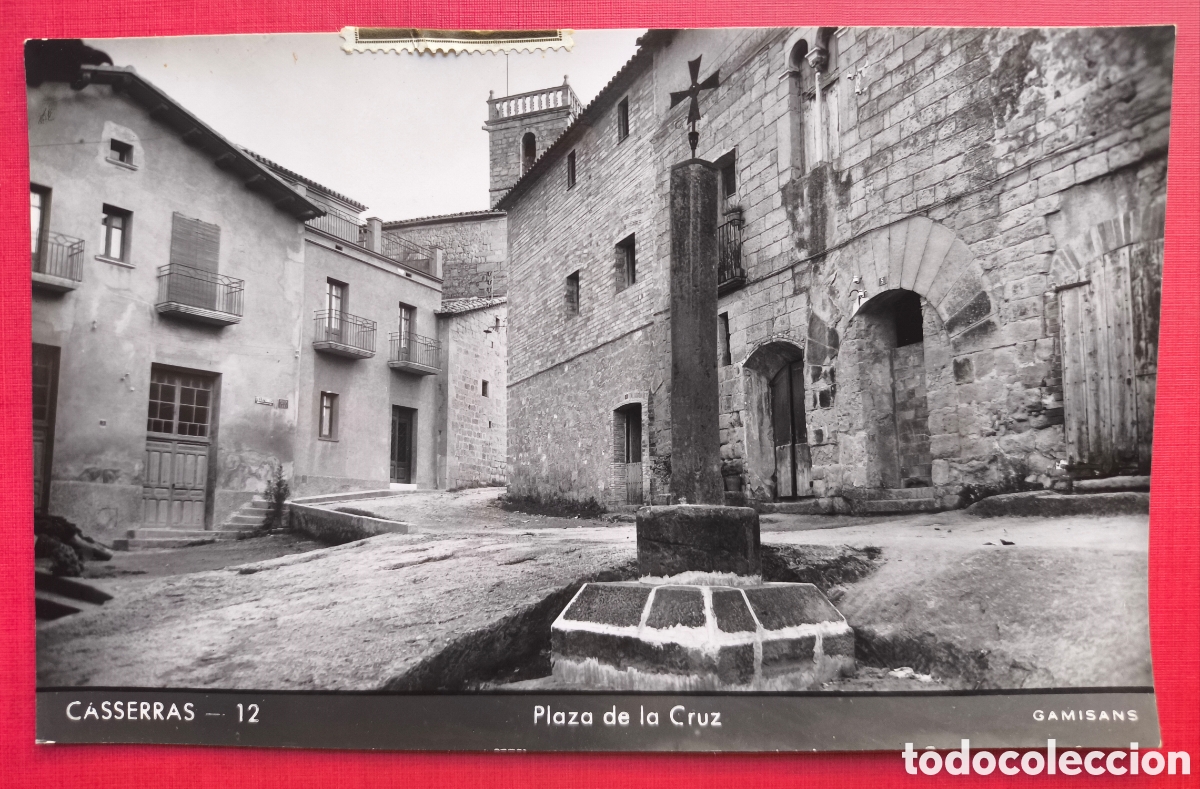 Postales: CASSERRES PLA&Ccedil;A DE LA CREU POSTAL FOTOGR&Aacute;FICA FOTOGRAF&Iacute;A GAMISANS BERGUED&Agrave; BARCELONA C. 1955