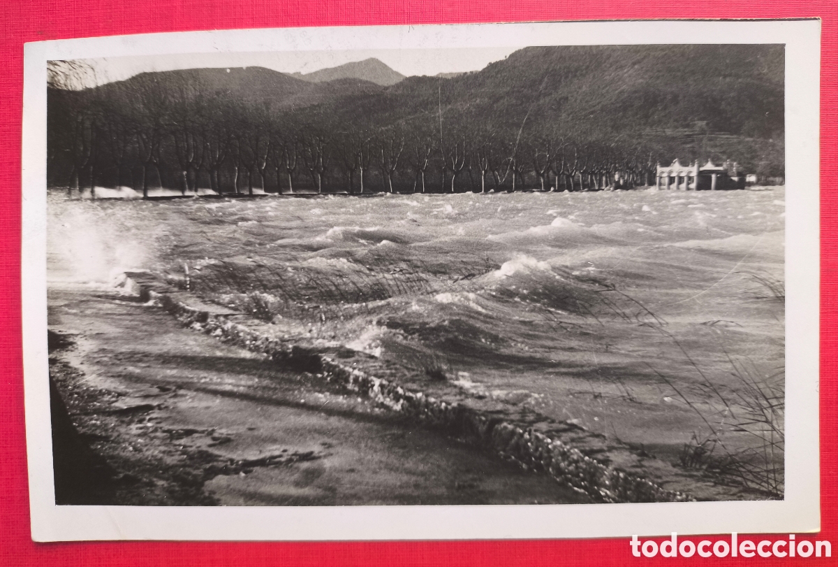 Cartoline: BANYOLES LLAC POSTAL FOTOGR&Aacute;FICA GIRONA C. 1945