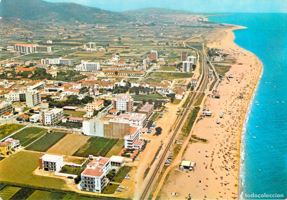 Postales: Postal Pineda de Mar Vista A&eacute;rea de la Playa y Edificios Litoral Catal&aacute;n - Foto 1