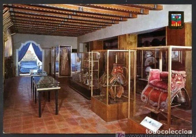 Cartes Postales: Ripoll. *Sala del Mobiliario y de la indumentaria* Ed. Fisa n&ordm; 4150. Nueva.