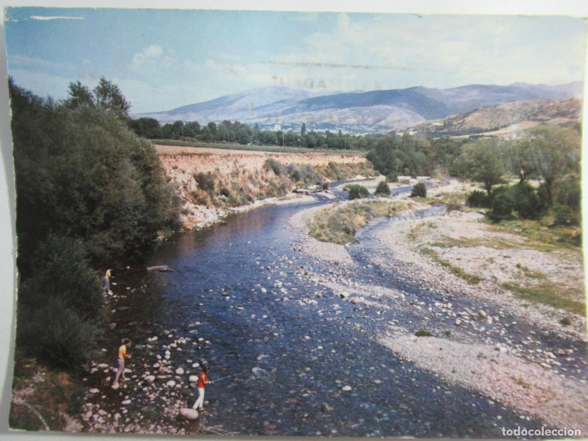 Postales: Puigcerd&agrave; - Pescando en el Segre - Circulada - Foto 1