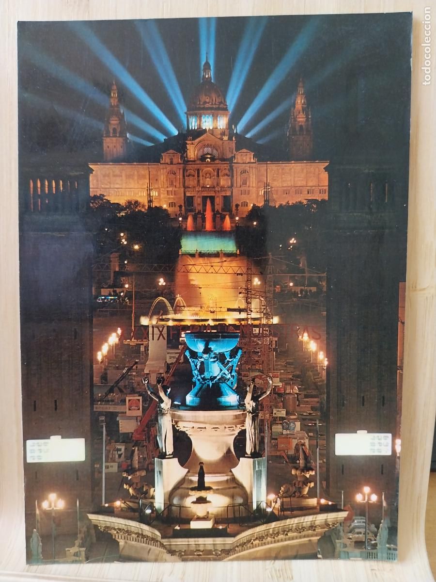 Postales: PARQUE MONTJUICH FUENTE MAGICA BARCELONA ED RO 3216 CIRCULADA A&Ntilde;O 1975 ANIMADA