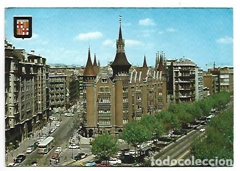 Postales: AVENIDA DEL GENERALISIMO, CASA &rdquo; LES PUNXES &rdquo;.- BARCELONA - Foto 1
