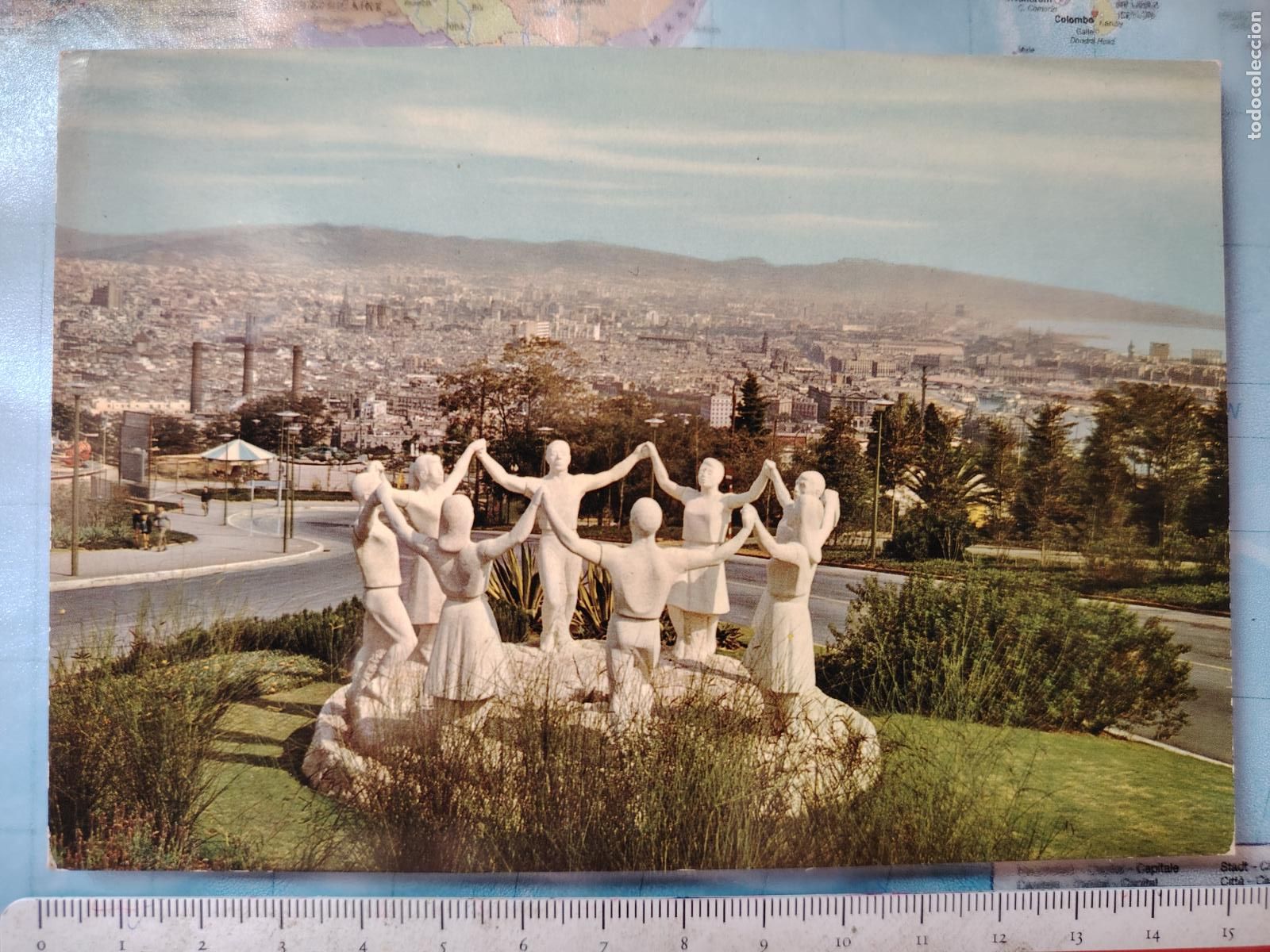 Postales: Postal Barcelona - Monumento a la sardana - parque de Monjuich