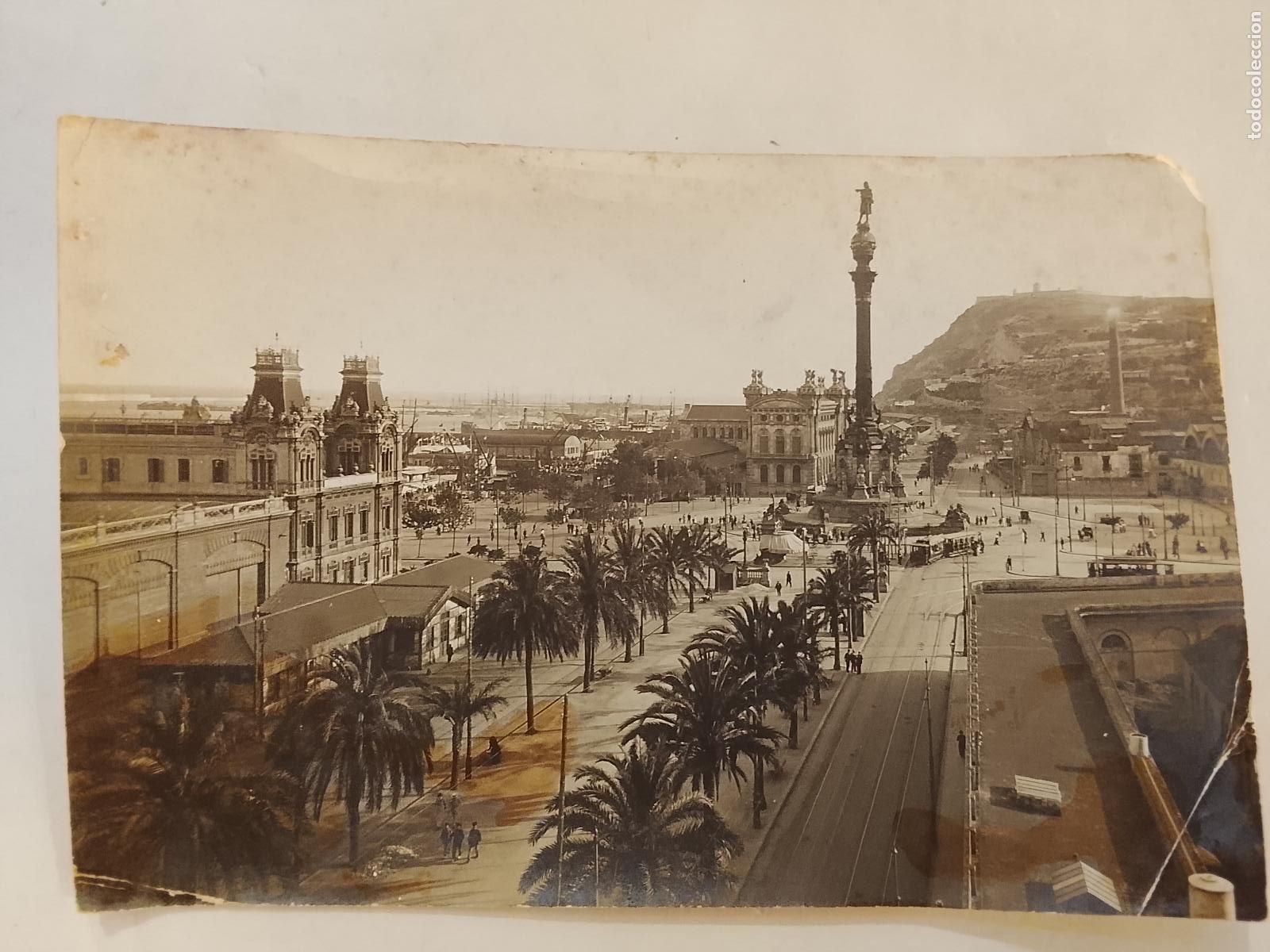 Postales: BARCELONA - MONUMENTO A COLON Y PUERTA DE LA PAZ -ARCHIVO ROISIN-FOTOGRAFIA ANTIGUA-(115.786)