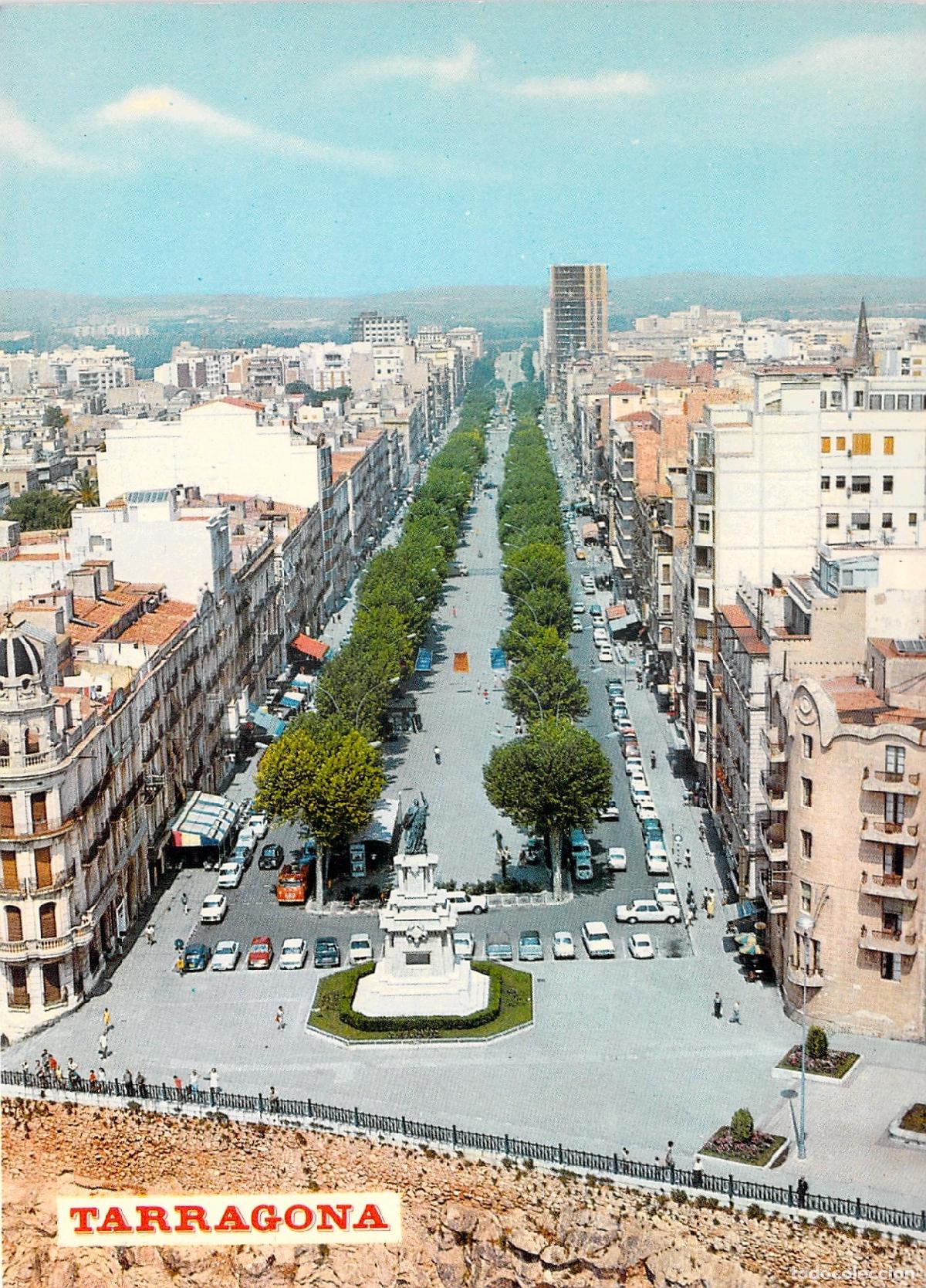 Postales: Postal de Tarragona - Vista de la Avenida del General&iacute;simo