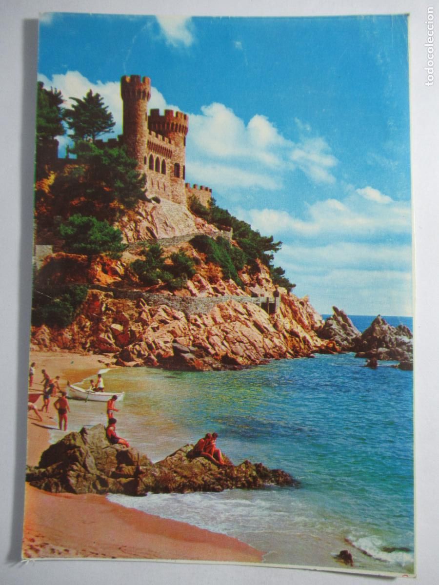 Postales: Lloret de Mar - Costa Brava - Vista parcial de sus acantilados y Castillo - S/C