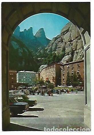 Postales: PLA&Ccedil;A DEL MONESTIR / MONASTERY SQUARE.- MONTSERRAT - BARCELONA - Foto 1