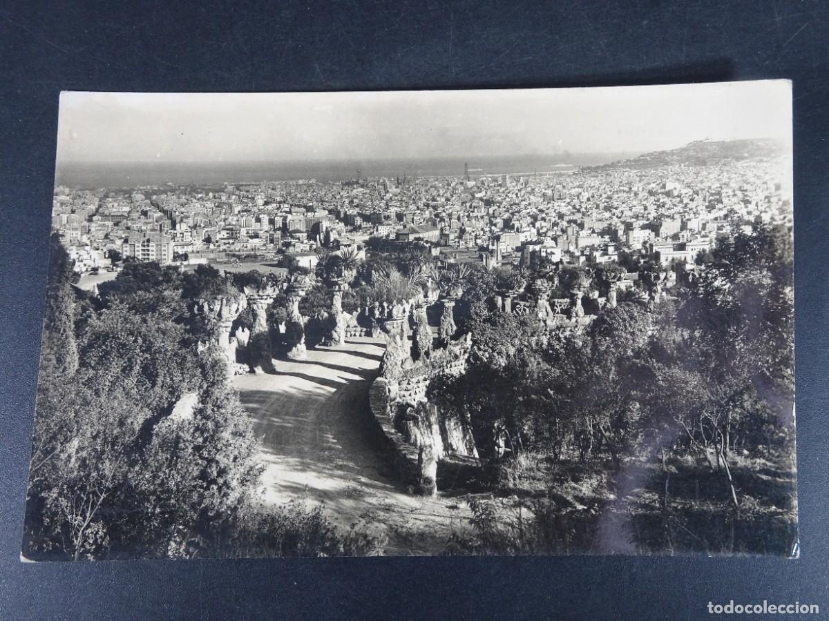 Postales: ANTIGUA POSTAL FOTOGR&Aacute;FICA CPA, PANORAMA DESDE EL PARQUE GU&Euml;LL, BARCELONA, VER FOTOS
