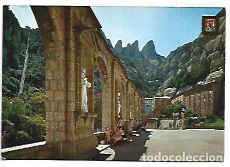 Postales: PLA&Ccedil;A DEL SANTUARI, DETALL / SQUARE OF THE SANCTUARY. DETAIL.- MONTSERRAT - BARCELONA