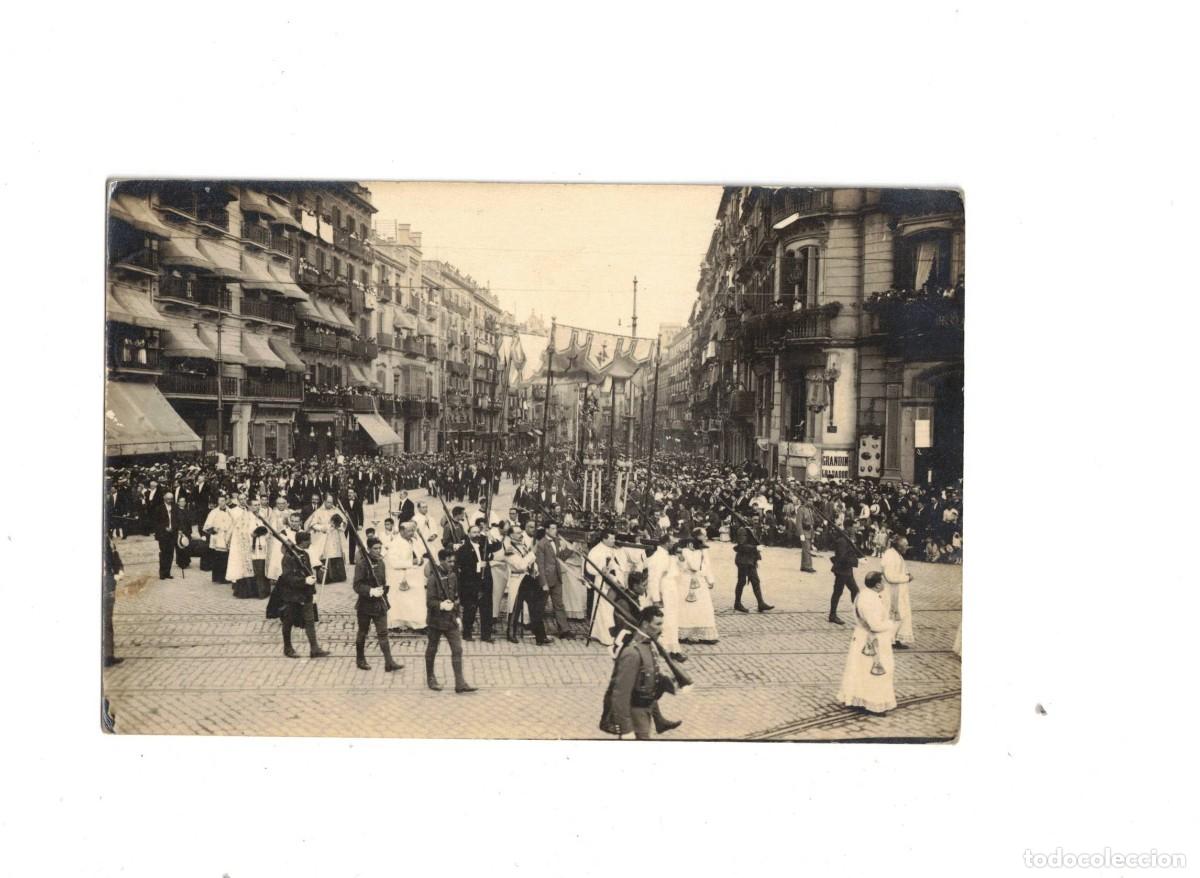 Postales: BARCELONA. PROCESI&Oacute;N. BRANGULI