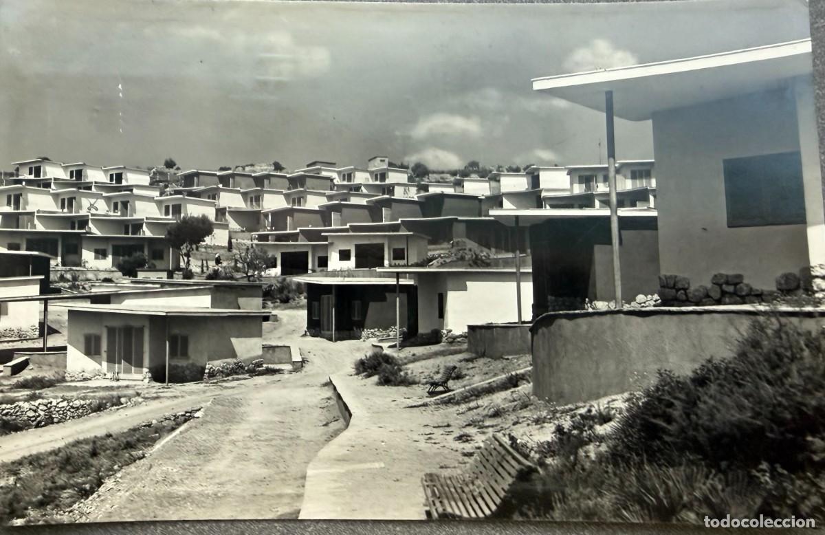 Postales: ANTIGUA POSTAL TARRAGONA - CIUDAD RESIDENCIAL N.9 CHALETS. VISTA PARCIAL - CIRCULADA CON SELLO
