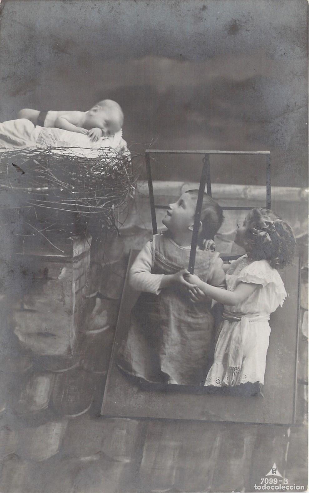 Postales: Postal Art&iacute;stica de Ni&ntilde;os y Beb&eacute; en un Nido, Barcelona