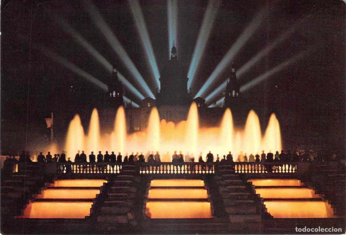 Postales: Postal de Barcelona: Fuente M&aacute;gica de Montju&iuml;c Iluminada de Noche