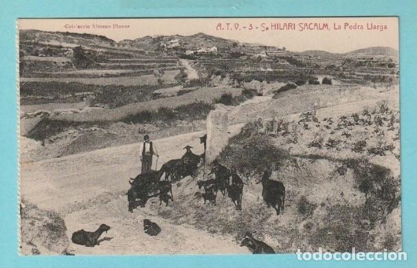 Postales: A.T.V. - 3 - S. HILARI SACALM. LA PEDRA LLARGA. COL&middot;LECCI&Oacute; XIMENO PLANAS. SIN CIRCULAR.