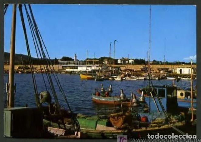 Postcards: Vilanova i la Geltr&uacute;. *El puerto y Club N&aacute;utico* Excl. R. O. n&ordm; 129. Escrita.