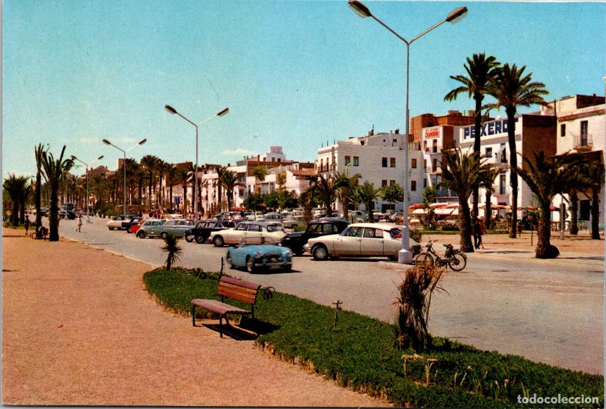 Postales: Villanueva y Geltr&uacute; - Paseo Mar&iacute;timo - Ex. R. O. 107 - 152x101mm - Restaurant Peixerot - Citro&euml;n DS