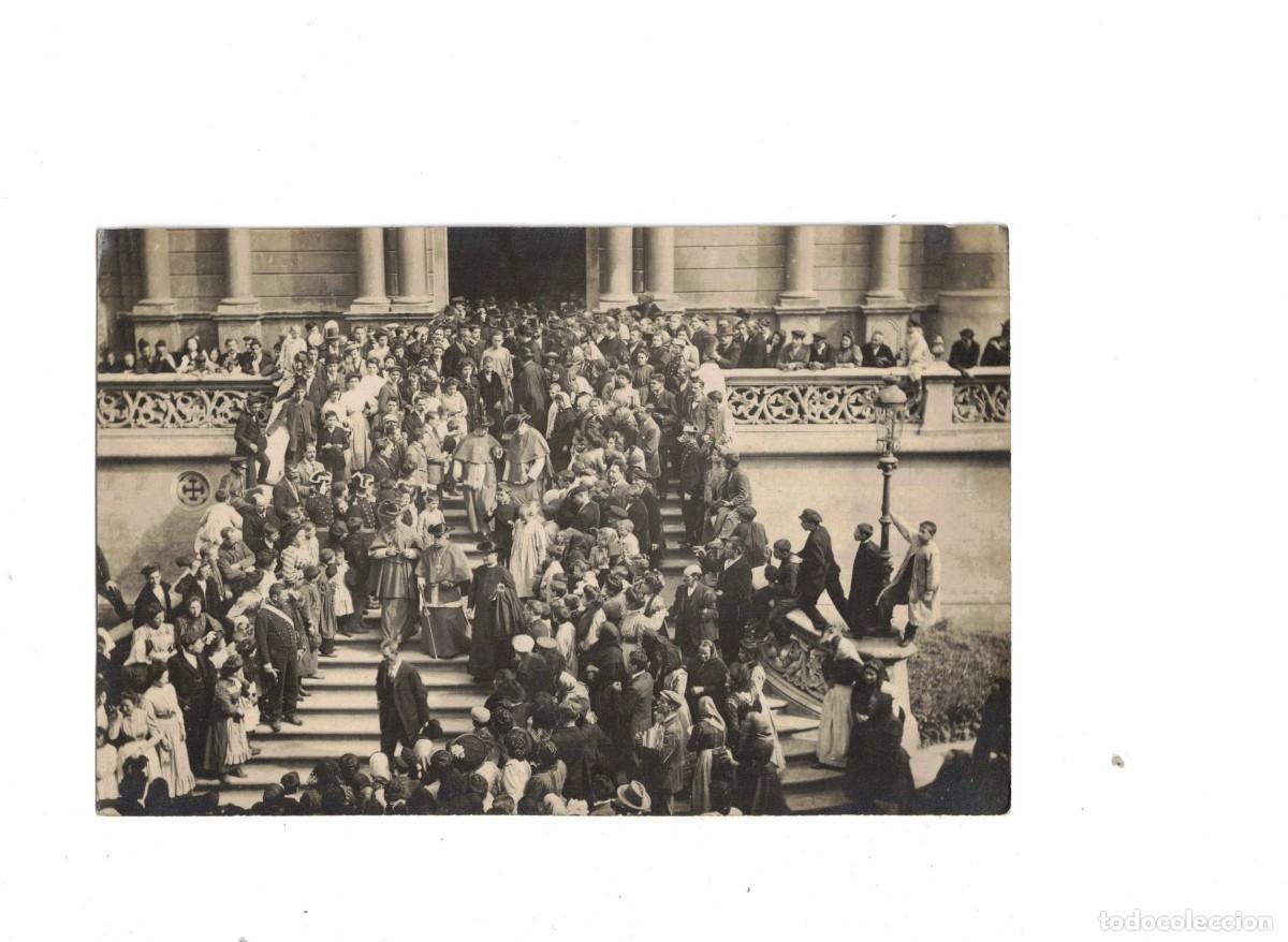 Postales: OLOT. SORTIDA DE MISA. FOTOGR&Aacute;FICA