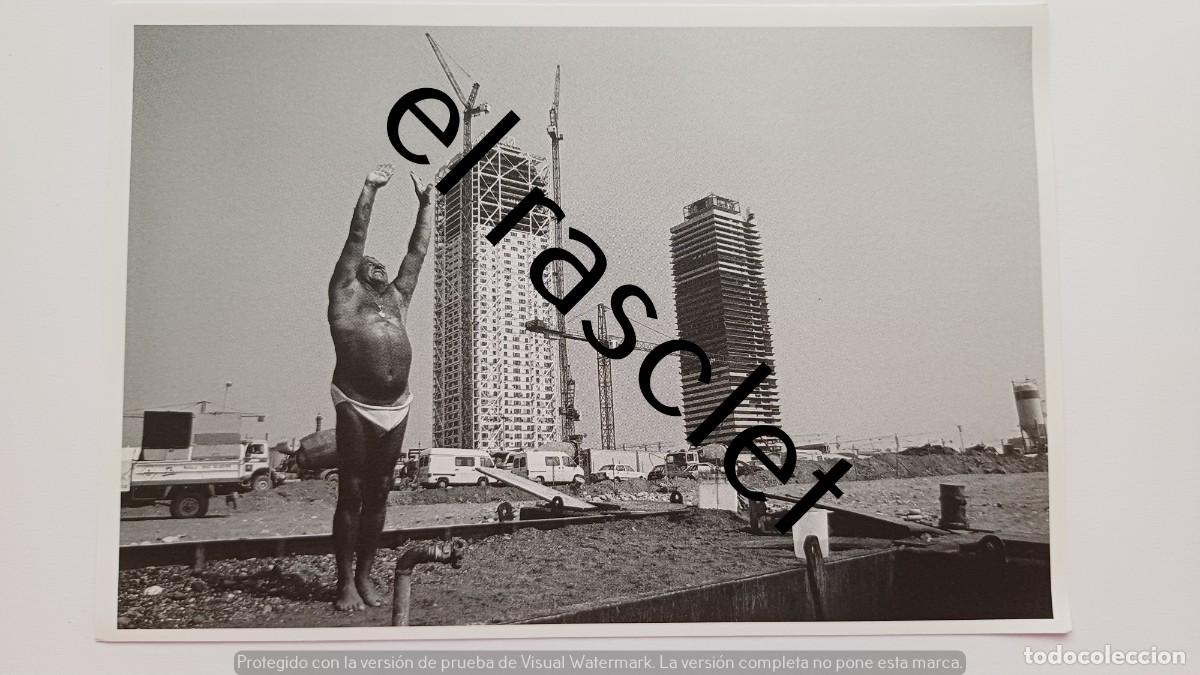 Postales: FOTO/POSTAL - CONSTRUCCION TORRE MAFRE -BARCELONA-A&Ntilde;O 1991 - DIARIO ARA