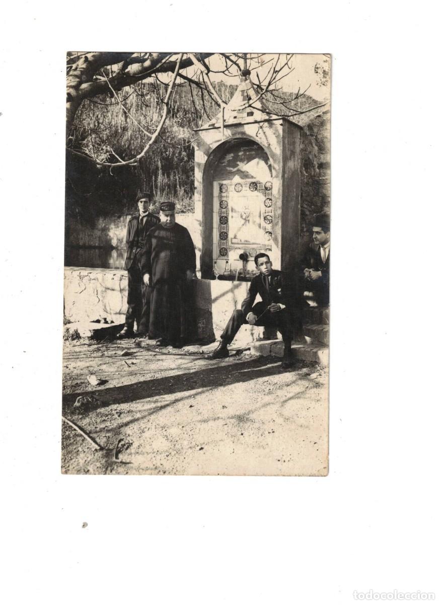 Postales: BARCELONA. FUENTE P&Uacute;BLICA