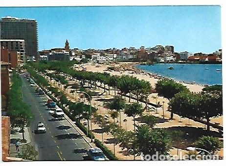 Postales: PASEO Y PLAYA.- COSTA BRAVA, PALAMOS / GIRONA
