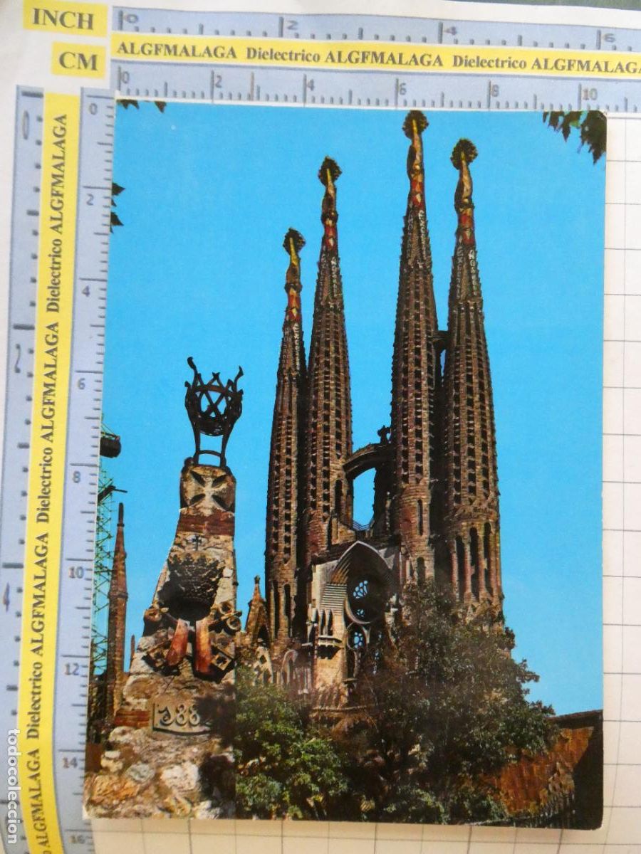 Postales: POSTAL DE BARCELONA. A&Ntilde;O 1967. TEMPLO DE LA SAGRADA FAMILIA DE GAUDI 3070 RO FOTO . 2682