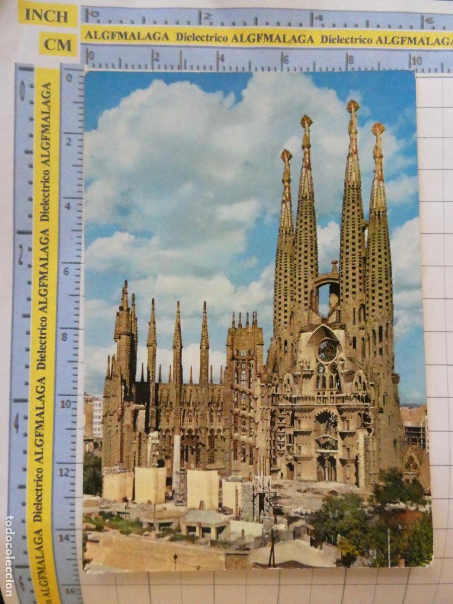 Postales: POSTAL DE BARCELONA. A&Ntilde;O 1960. TEMPLO DE LA SAGRADA FAMILIA DE GAUDI 108 CAMPA&Ntilde;A . 2683